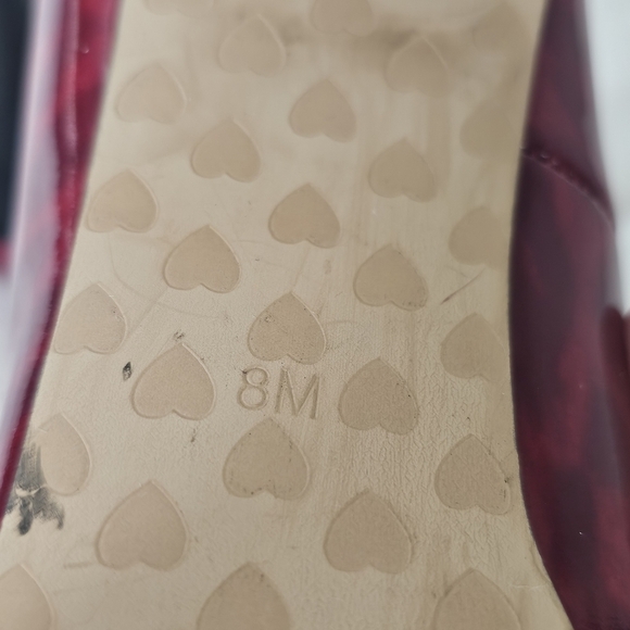 Betsey Johnson “Willow" Patent Red Leopard Peep Toe High‎ Heels Size 8M - Picture 11 of 13